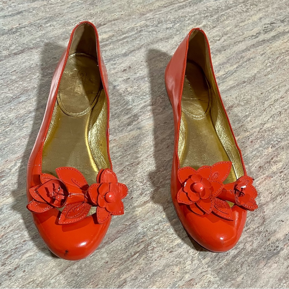 Coach flat orange glossy shoes